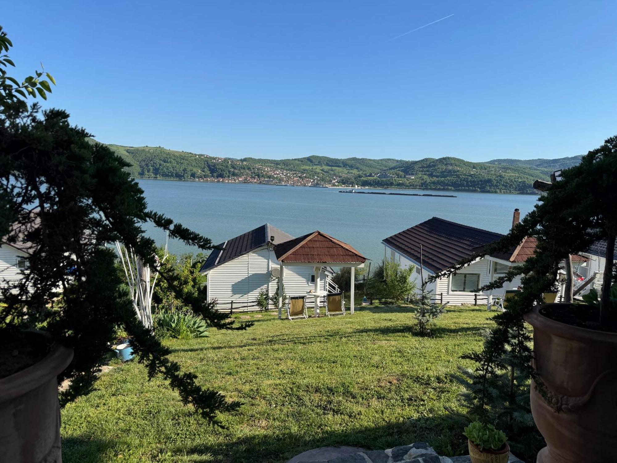 Villa Dream Tricule Svinita Esterno foto